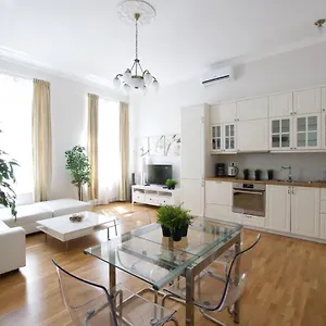 Apartament Premium By Hi5 - B25, Budapesta