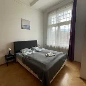 White Pearl Near Gozsdu Budapest